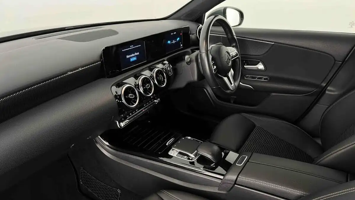 2019-mercedes-benz-a-class-13-a180-sport-hatchback-5d-1332cc-7g-dct-big-8