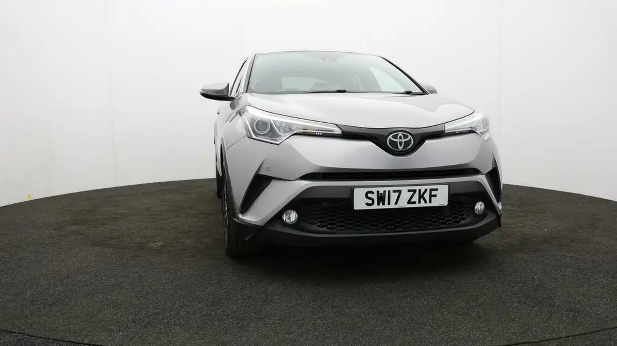2017-toyota-c-hr-12-excel-big-43