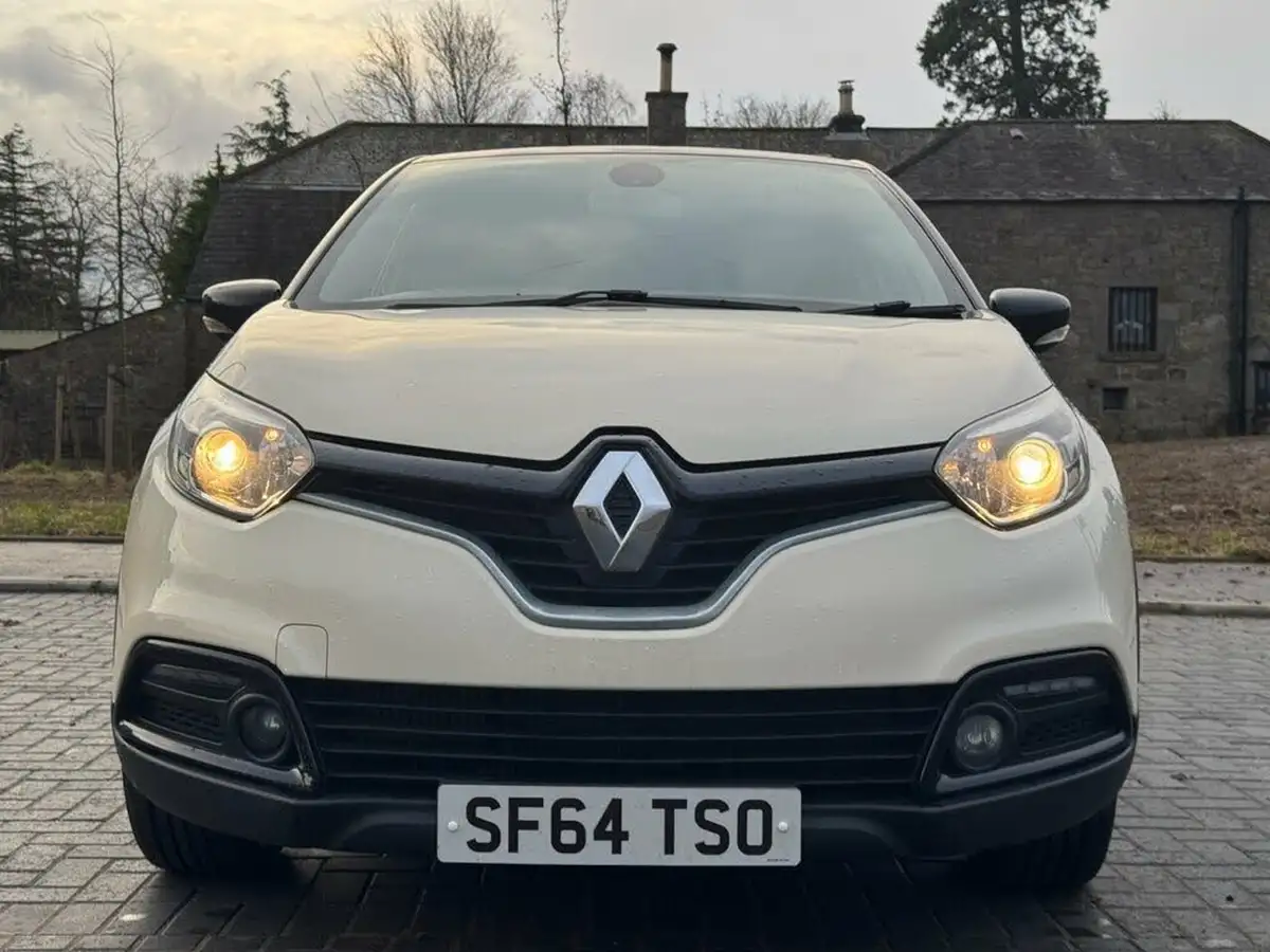 2014-renault-captur-15dci-dynamique-s-90bhp-energyss-big-2