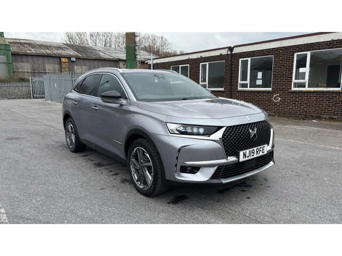 2019-ds-ds-7-crossback-16-puretech-prestige-225ps-big-22