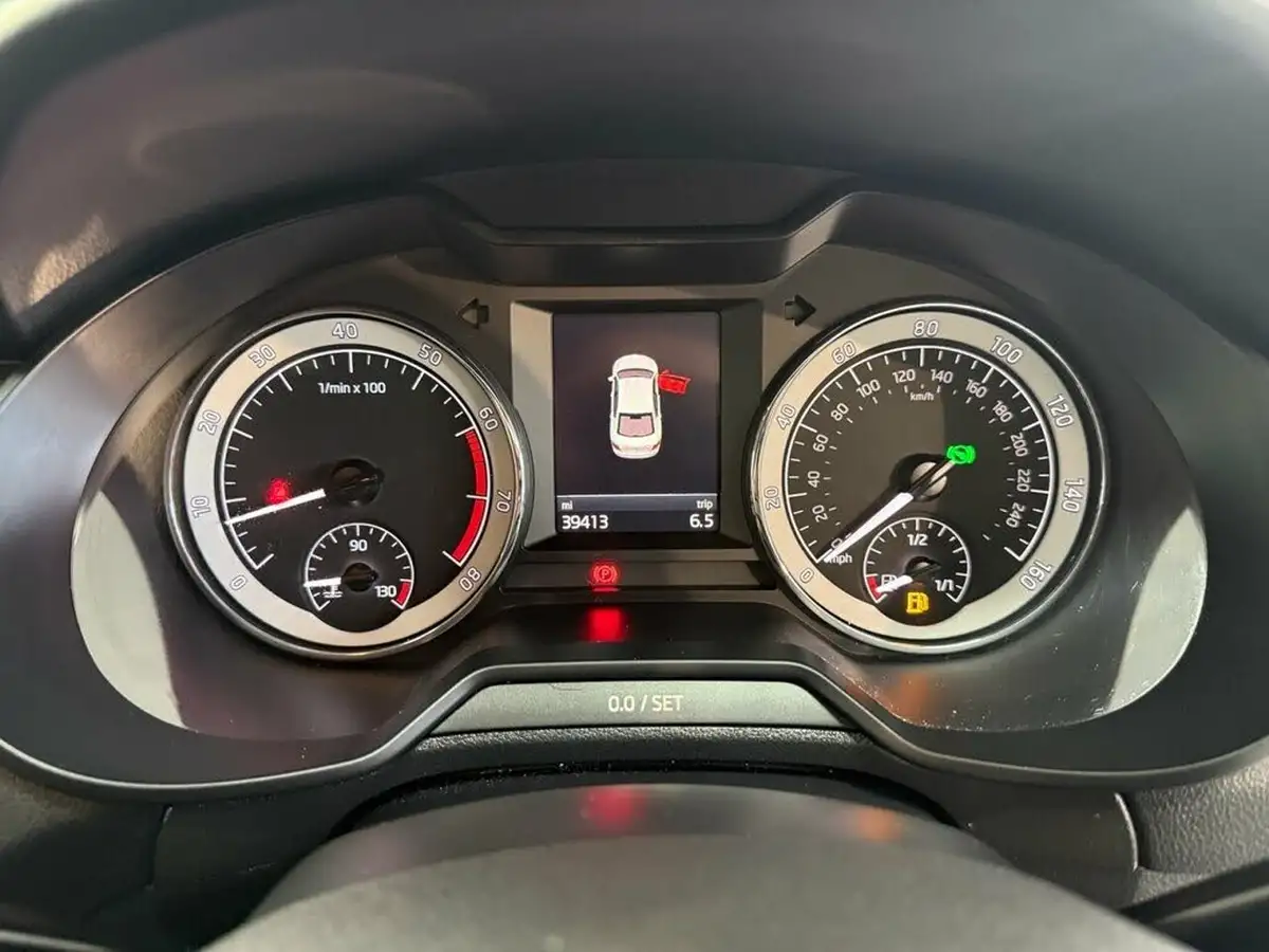 2019-skoda-octavia-15-tsi-se-l-hatchback-dsg-big-31