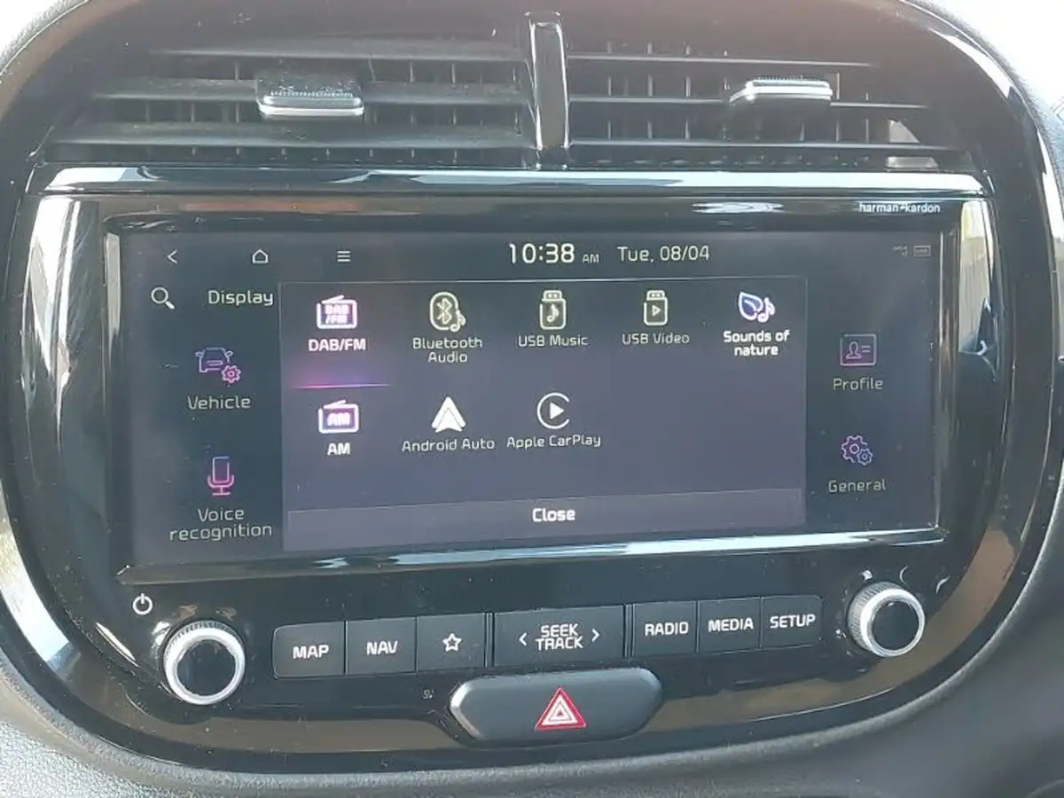 2020-kia-soul-ev-first-edition-big-10