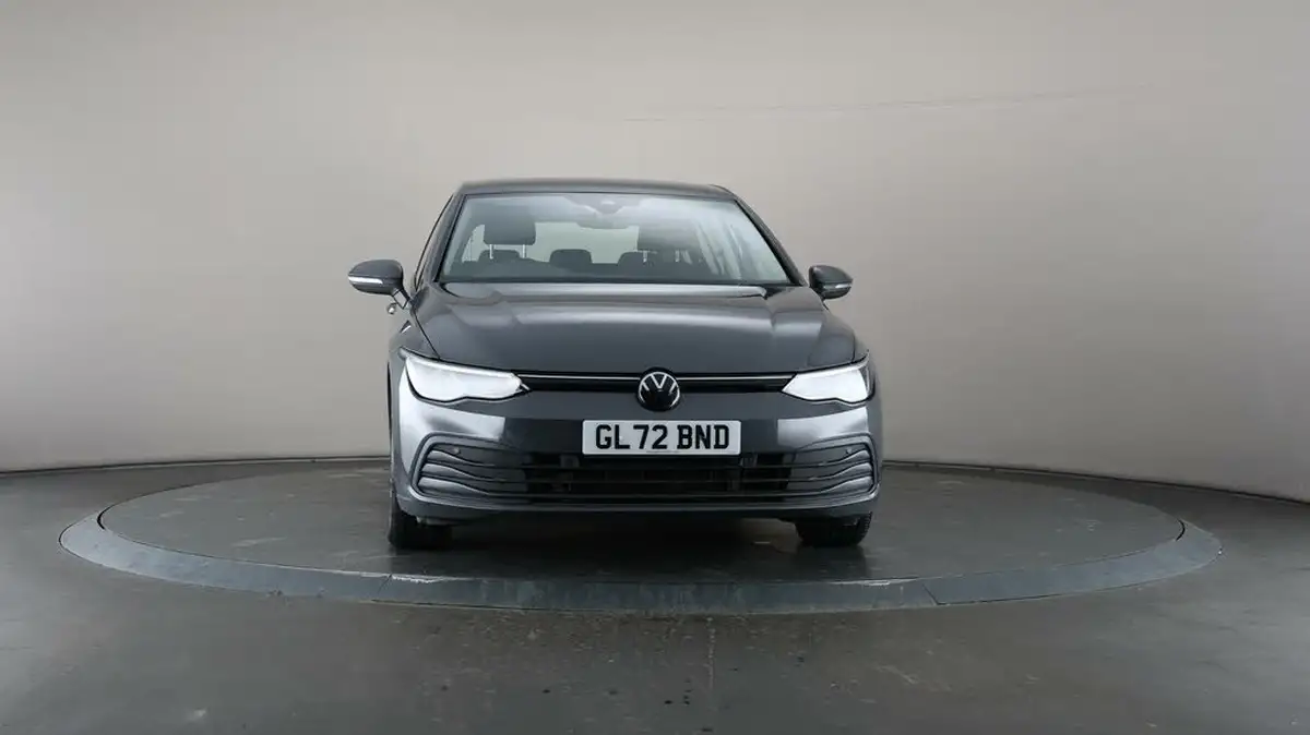 2022-volkswagen-golf-15-tsi-life-130ps-hatchback-big-40