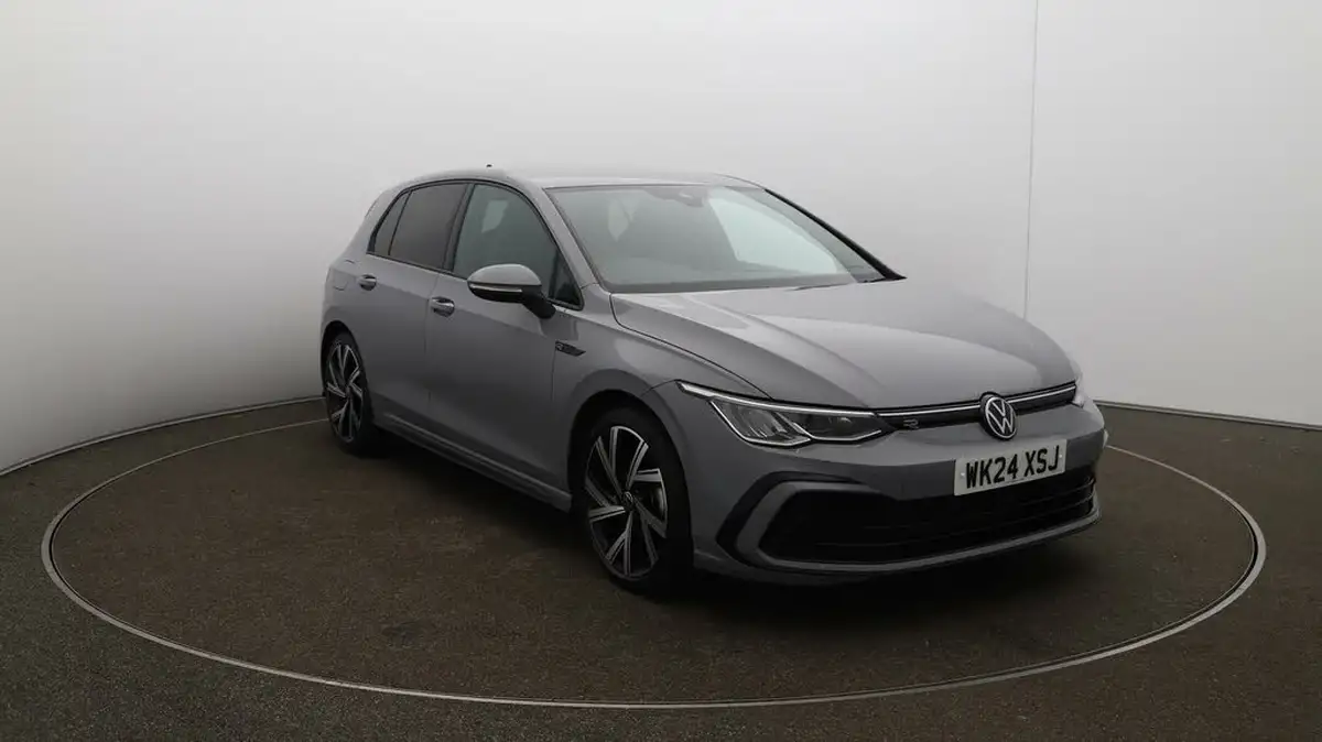 2024-volkswagen-golf-15-etsi-r-line-evo-hatchback-big-36