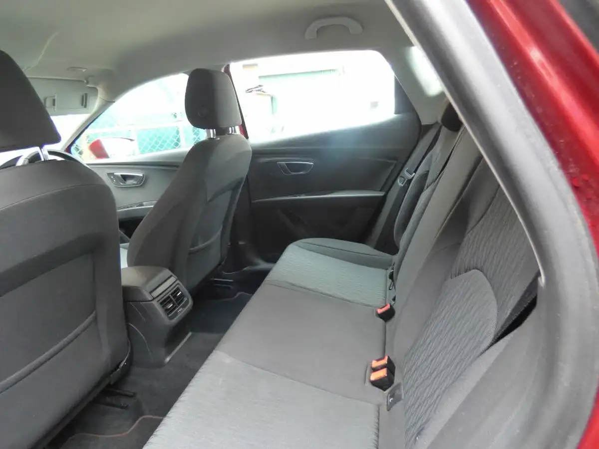 2013-seat-leon-20tdi-se-tech-pack-cr-hatchback-5d-big-17