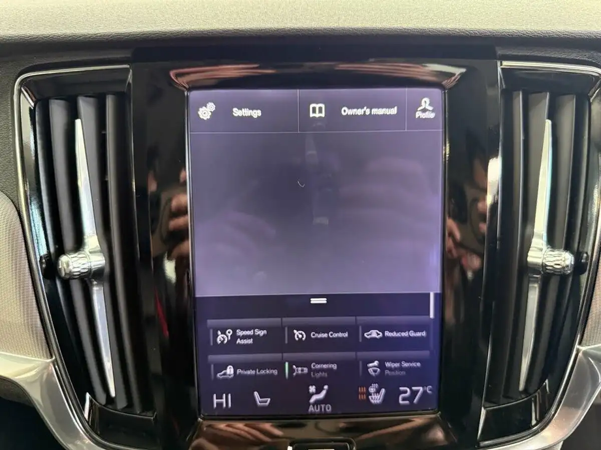 2017-volvo-s90-20td-d5-inscription-big-44