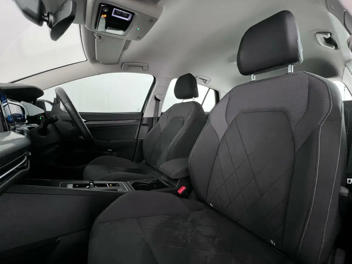2020-volkswagen-golf-20tdi-style-150ps-hatchback-dsg-big-13
