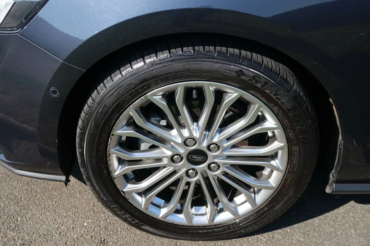 2020-ford-focus-10t-titanium-x-edition-125ps-hybrid-mhev-hatchback-big-17