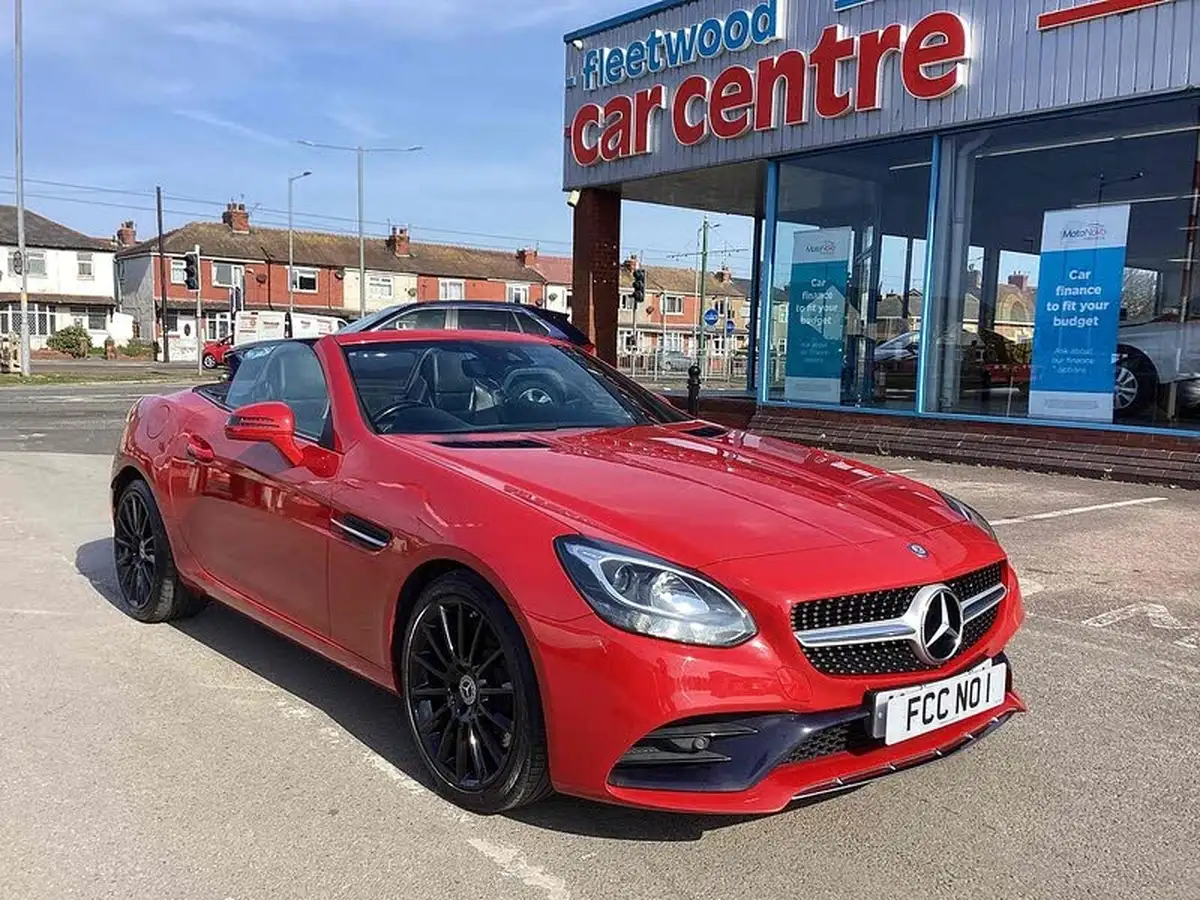2016-mercedes-benz-slc-20-slc200-amg-line-9g-tronic-big-0