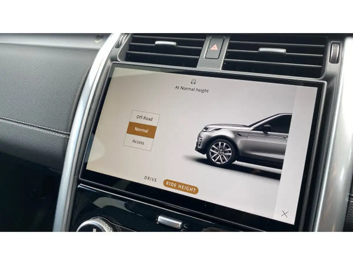 2024-land-rover-discovery-30-d350-dynamic-hse-big-52