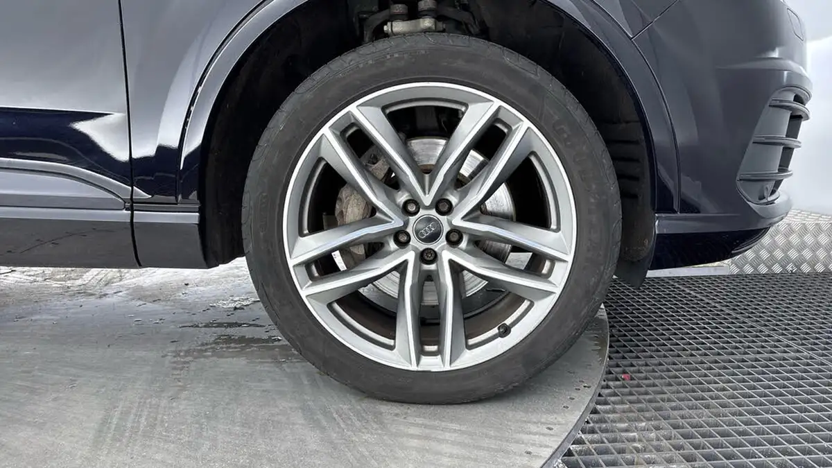 2017-audi-q7-30tdi-quattro-s-line-272ps-big-30