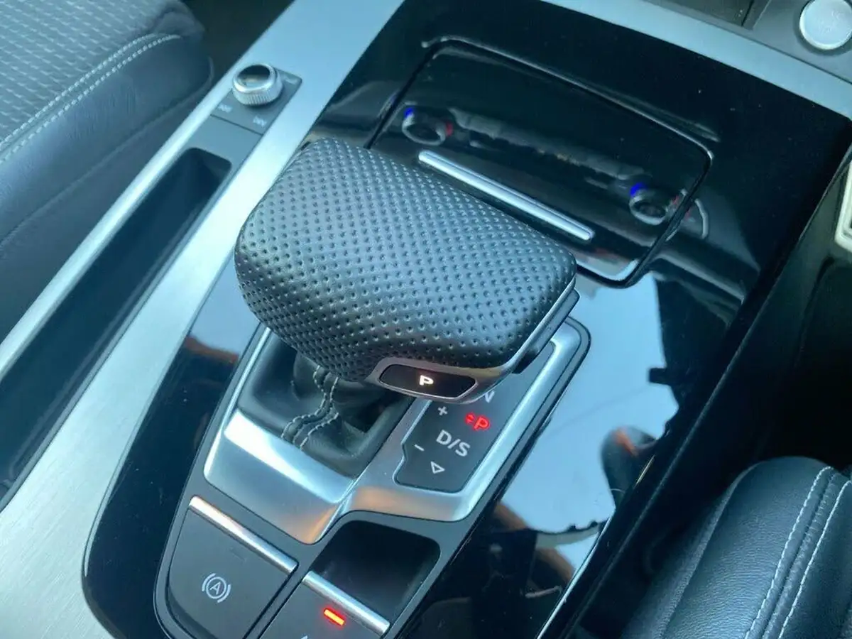 2020-audi-q5-20-45-tfsi-s-line-265ps-sportback-big-13