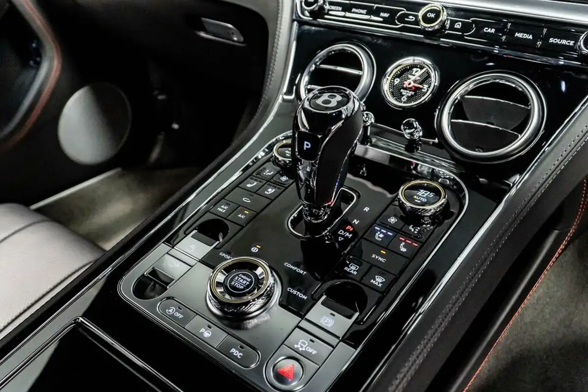 2022-bentley-continental-40-gt-v8-coupe-big-37