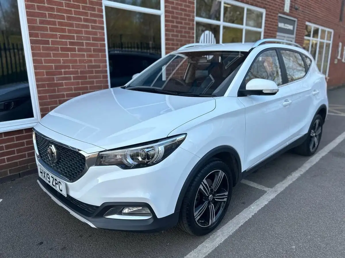 2019-mg-zs-suv-15-vti-tech-exclusive-105bhp-big-4