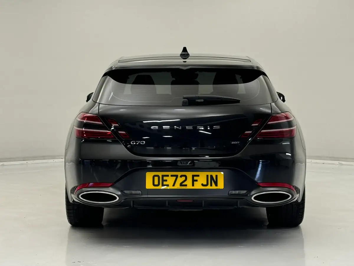 2022-genesis-g70-20-t-sport-line-shooting-brake-5d-big-3