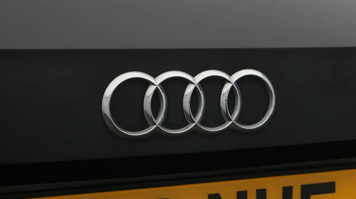 2022-audi-q2-15-35-tfsi-sport-s-tronic-big-21