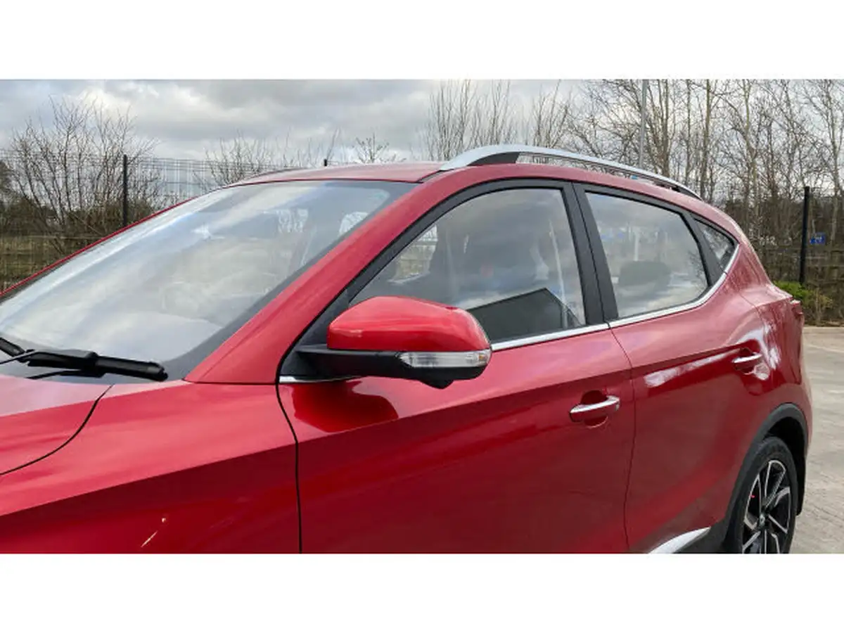 2022-mg-zs-suv-10t-gdi-exclusive-big-38