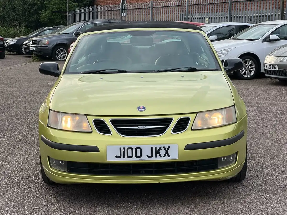 2004-saab-9-3-20-vector-18t-convertible-2d-big-12