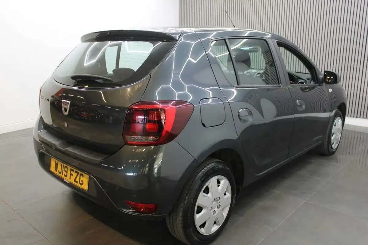 2019-dacia-sandero-09-tce-comfort-ss-big-32