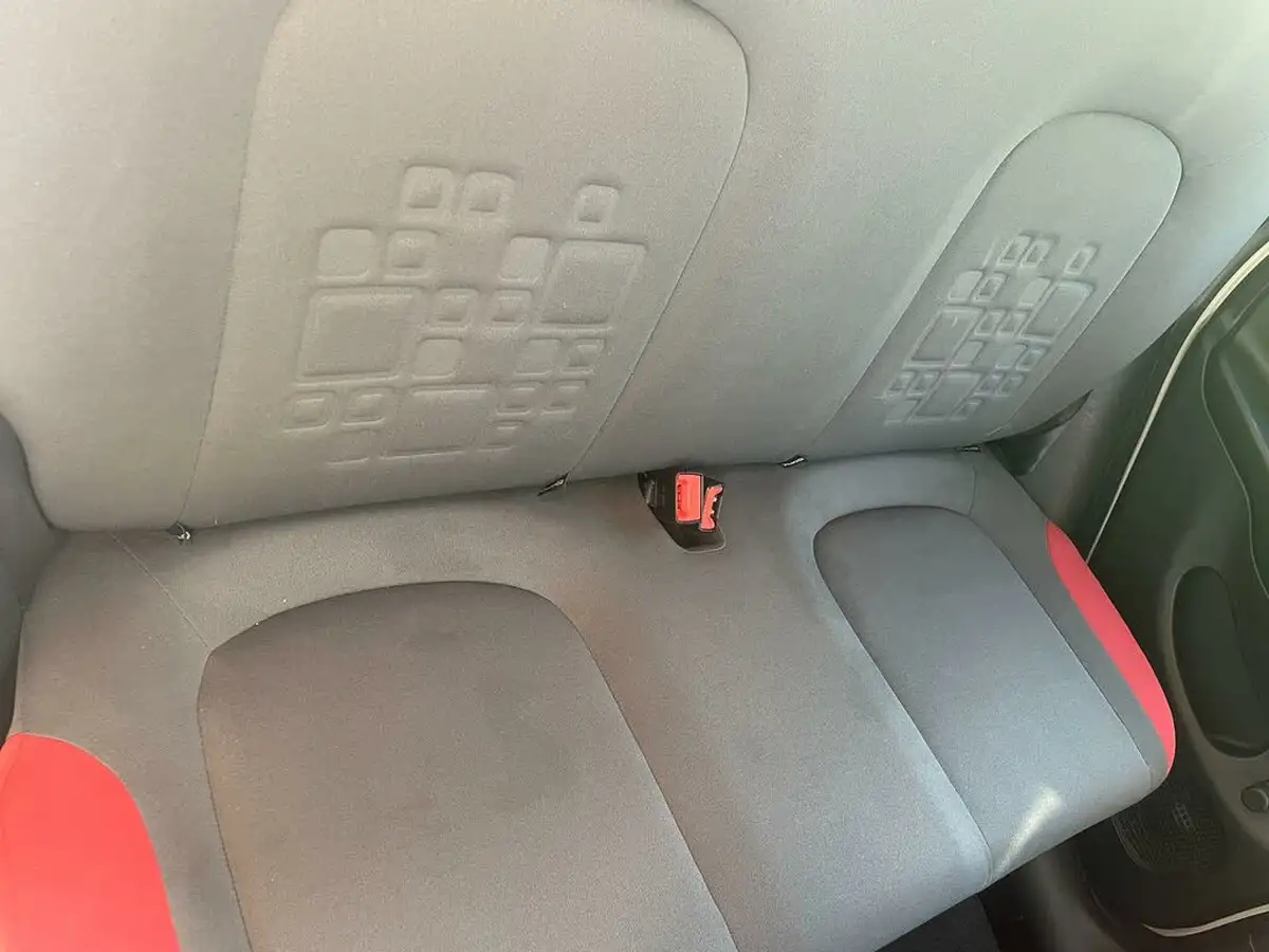 2014-fiat-panda-12-easy-big-14