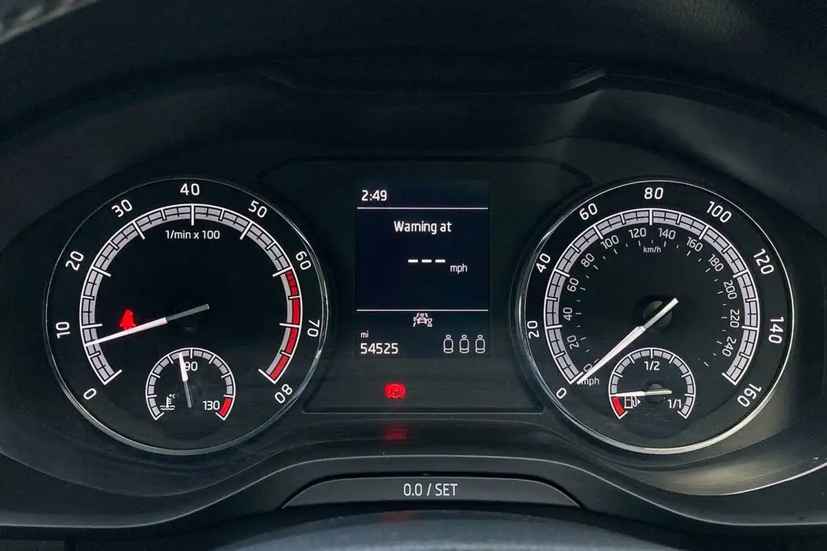 2021-skoda-kodiaq-15-tsi-se-5-big-14