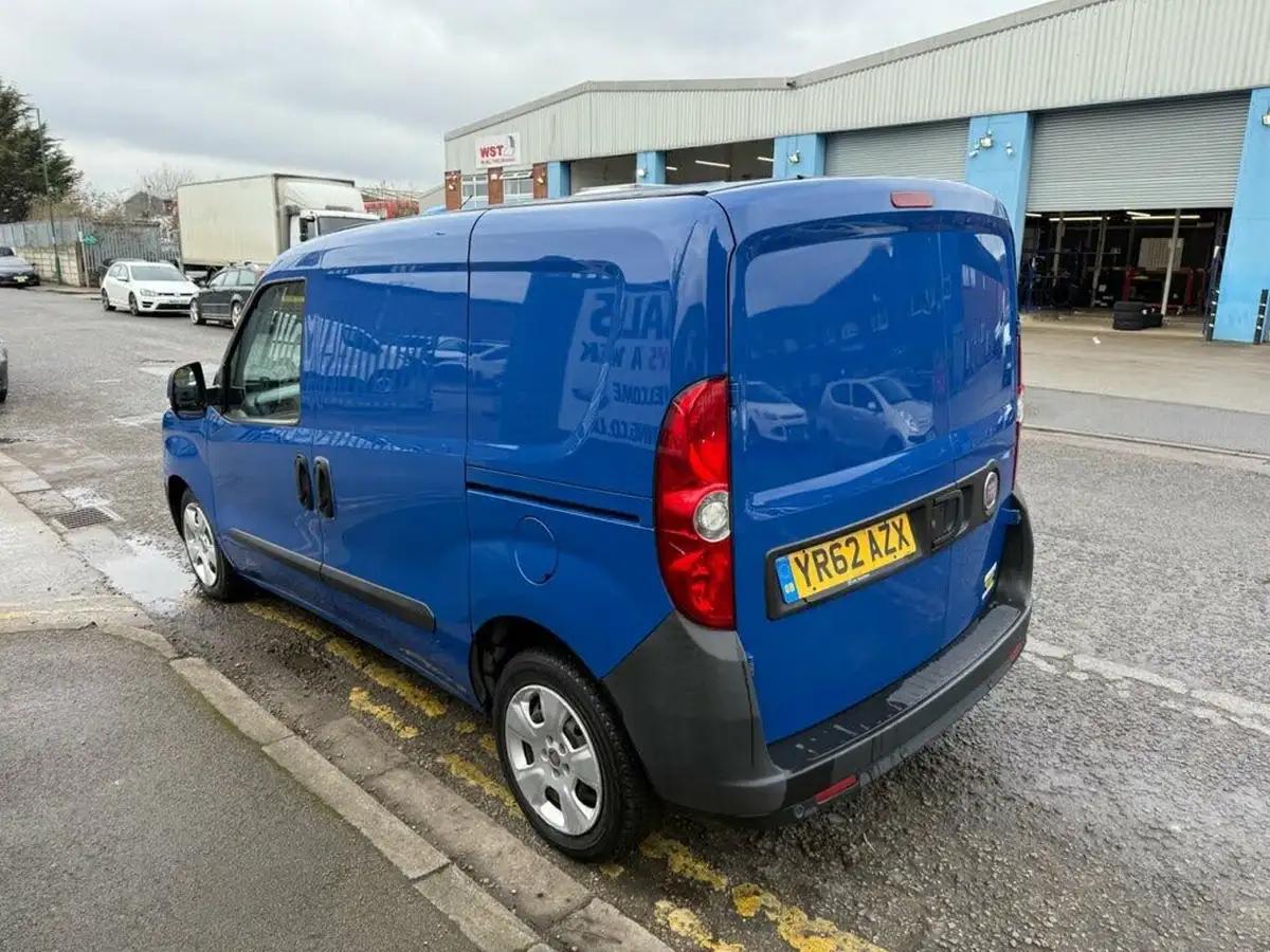 2012-fiat-doblo-cargo-13td-sx-90-refrigerated-big-3
