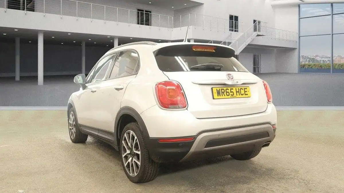 2015-fiat-500x-16multijet-ii-cross-plus-big-2