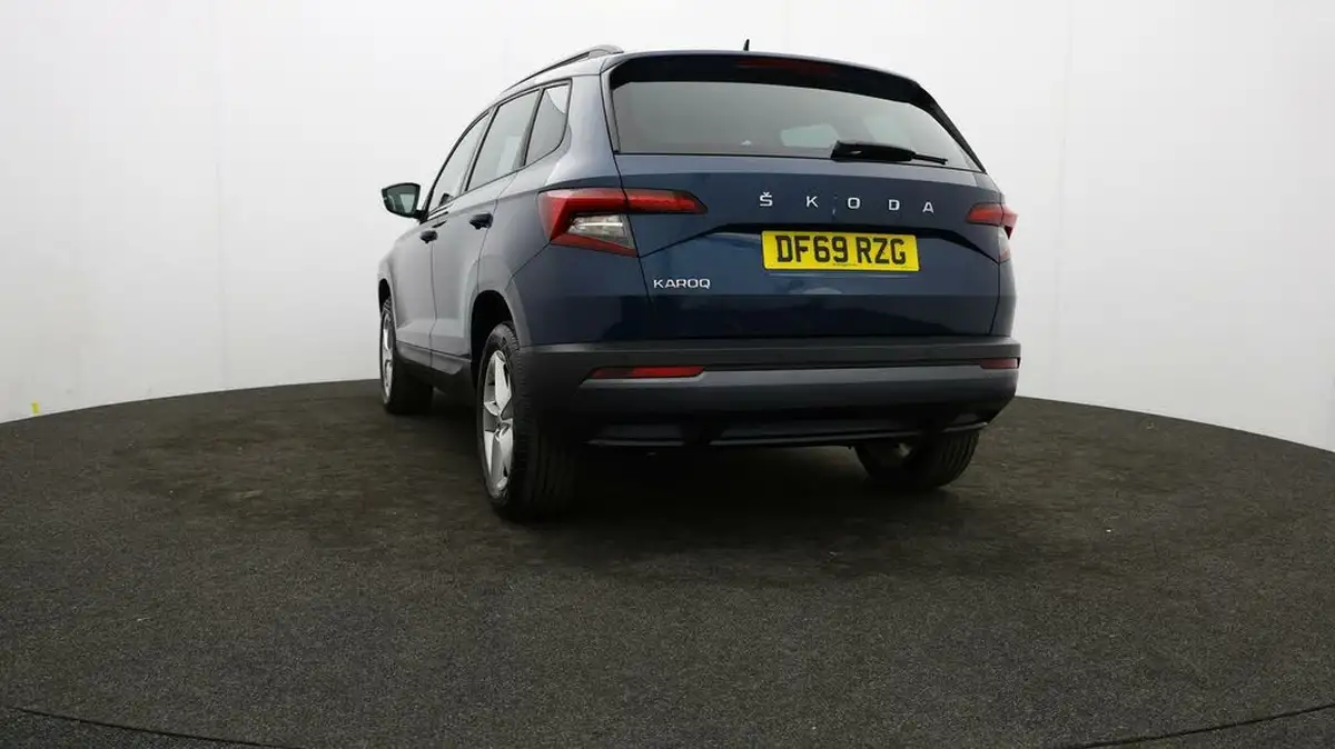 2020-skoda-karoq-15-tsi-se-dsg-big-71