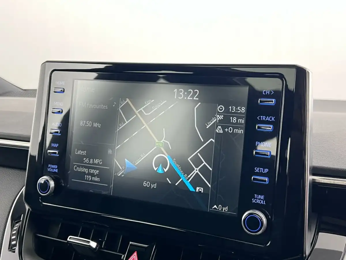 2020-toyota-corolla-18-vvt-i-design-spare-wheel-hatchback-5d-big-23