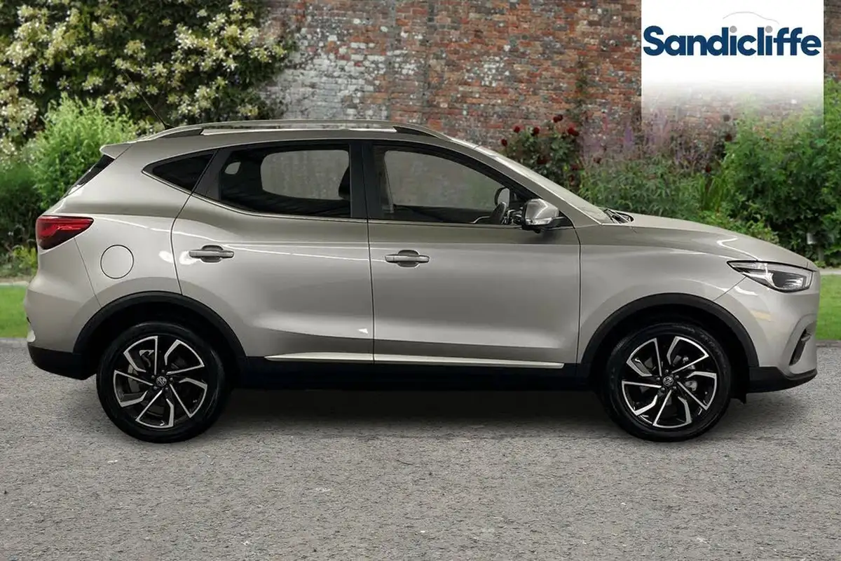 2023-mg-zs-suv-10t-gdi-exclusive-auto-big-2
