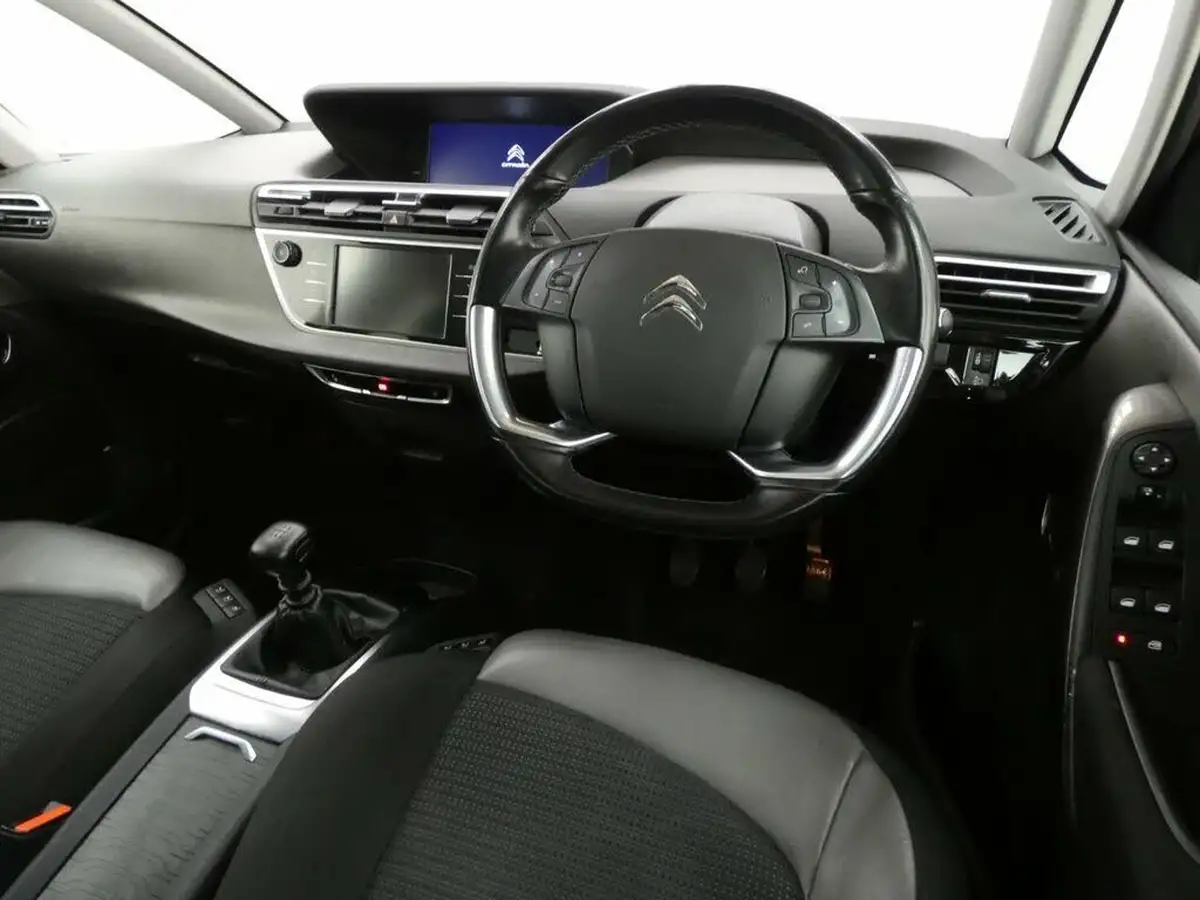 2019-citroen-grand-c4-spacetourer-15bluehdi-flair-big-18
