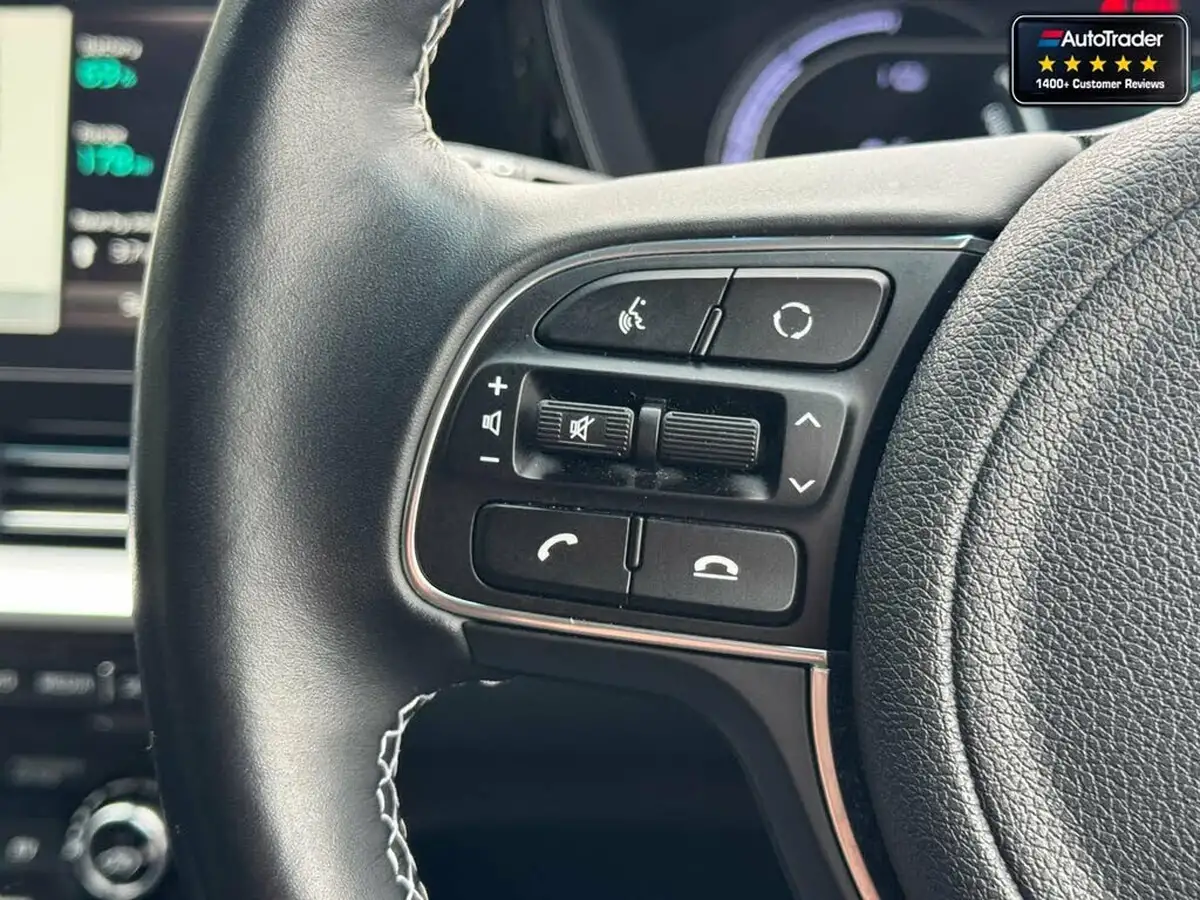 2021-kia-e-niro-ev-3-big-13
