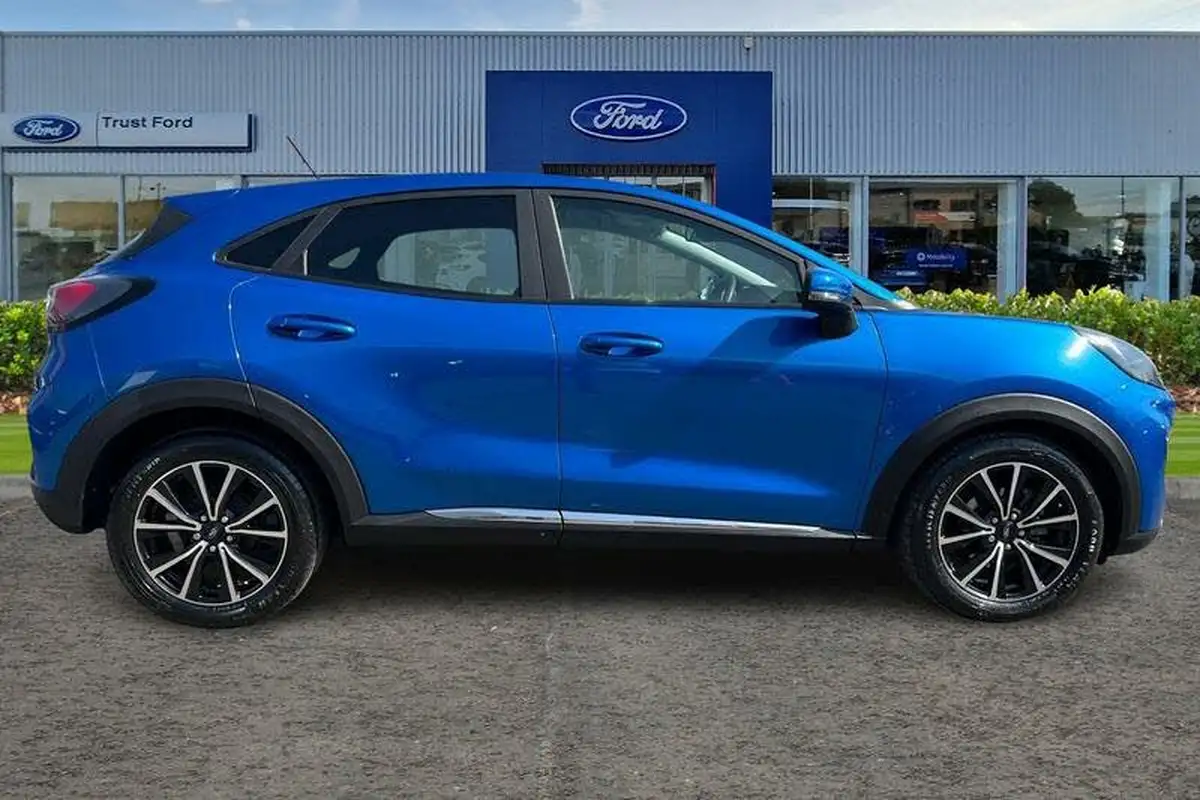 2020-ford-puma-suv-10-titanium-125ps-hybrid-mhev-big-2