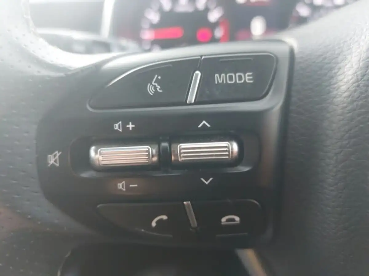 2021-kia-stonic-10-t-gdi-gt-line-big-14