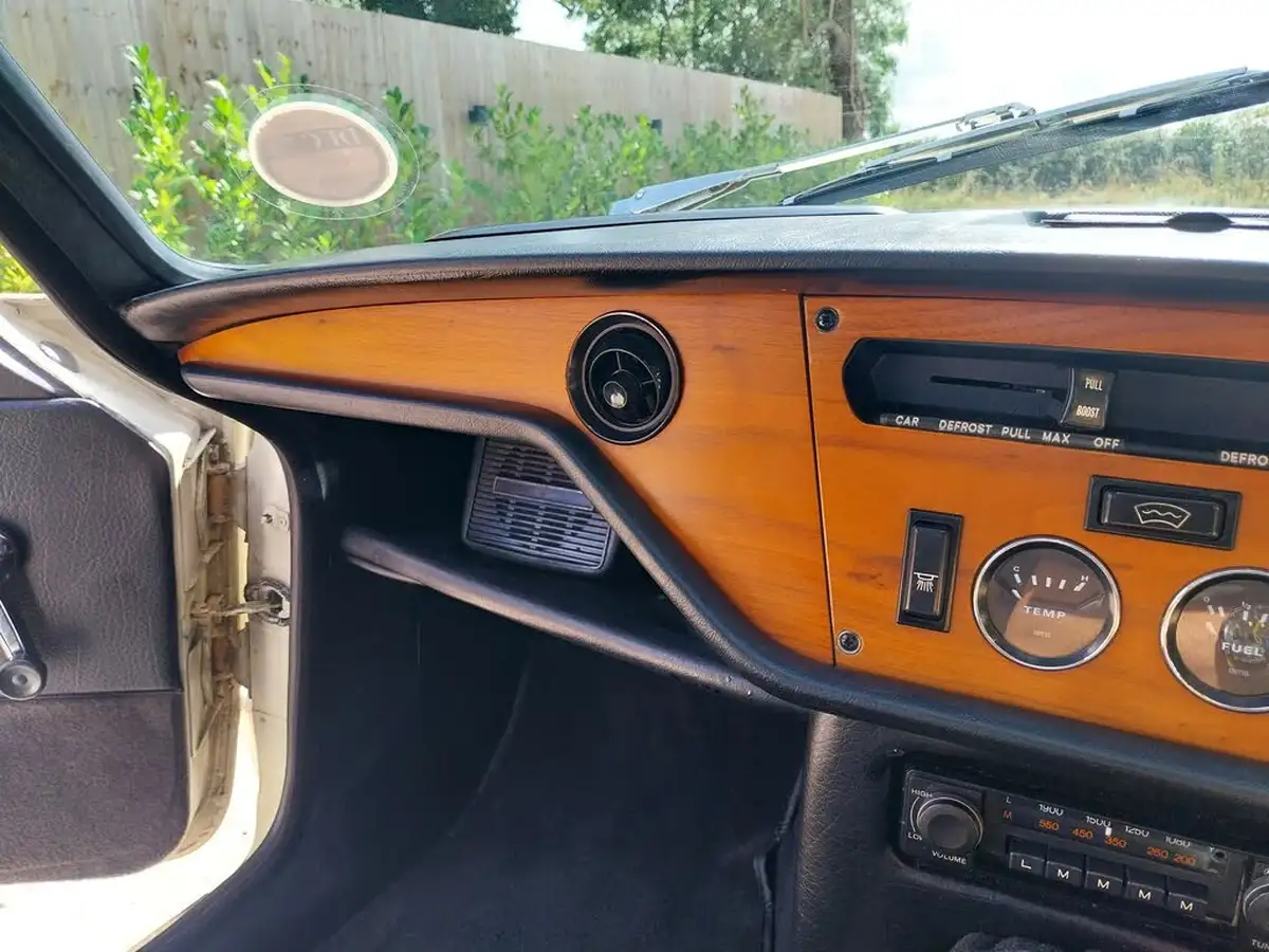 1973-triumph-gt6-20-big-69