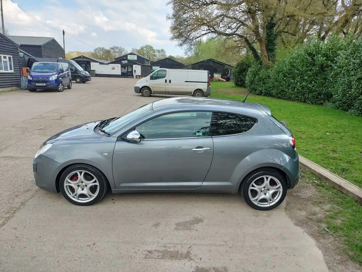 2012-alfa-romeo-mito-16td-veloce-big-12