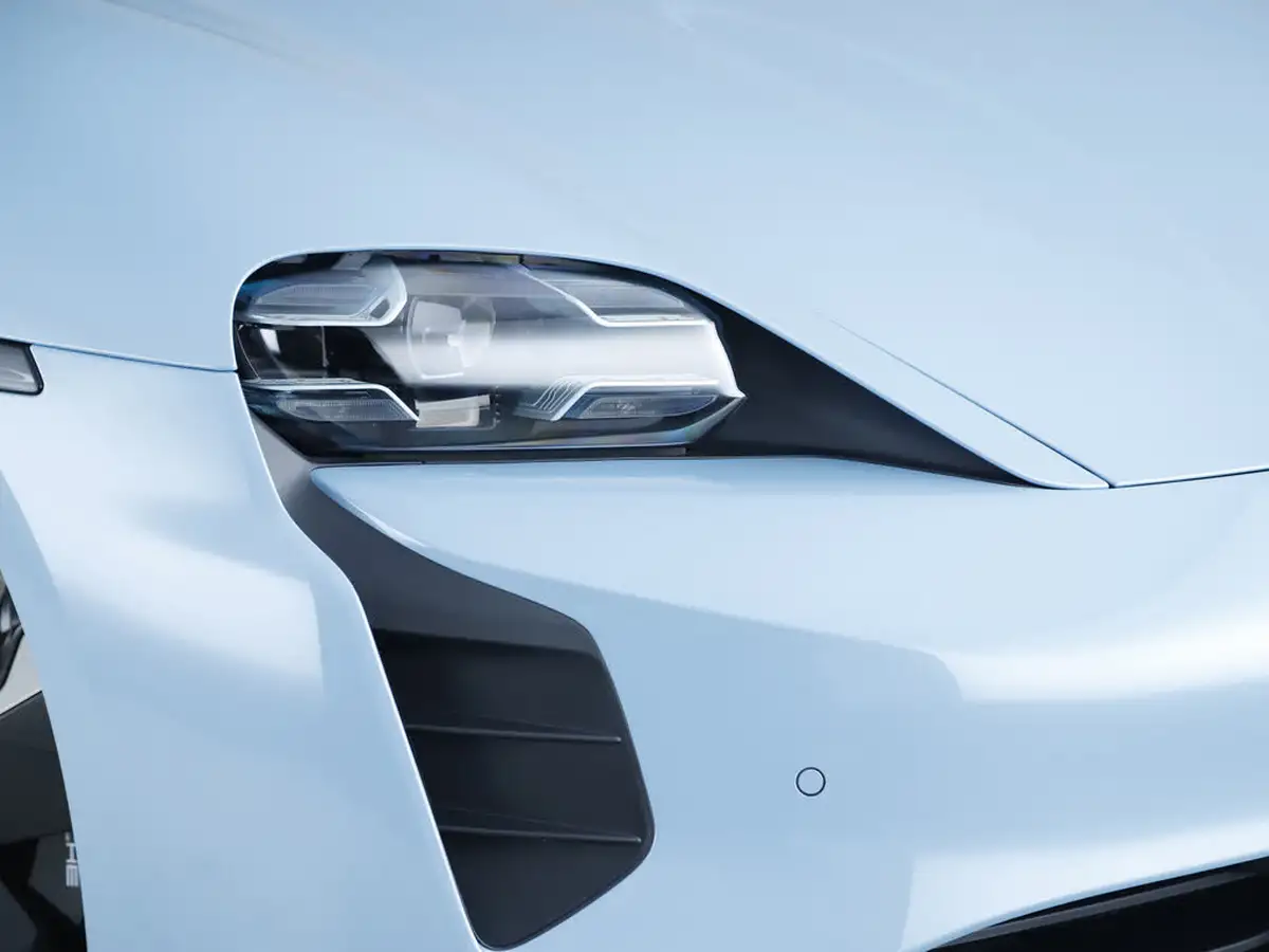 2023-porsche-taycan-e-gts-sport-turismo-big-45