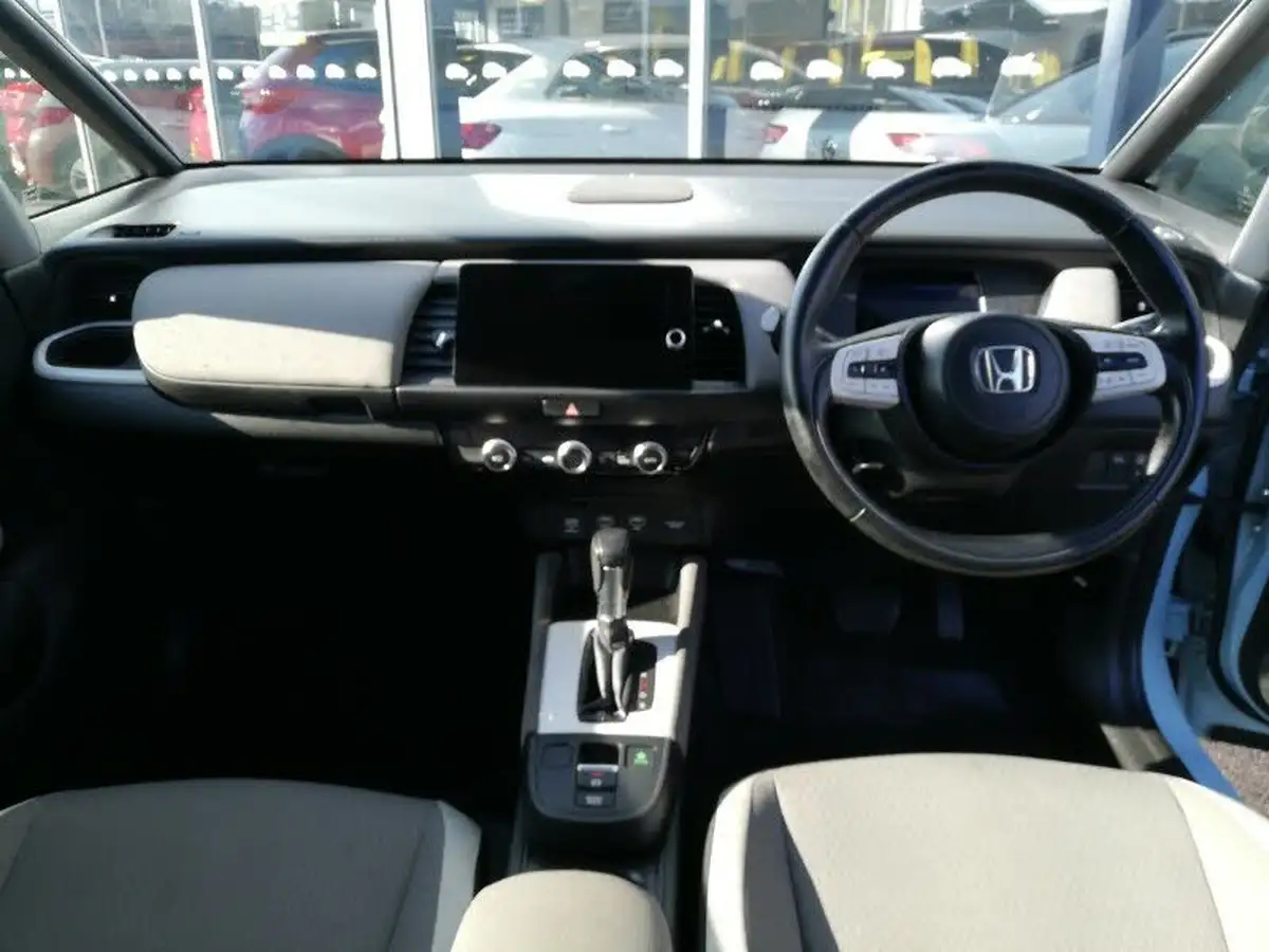 2020-honda-jazz-15-i-mmd-crosstar-ex-big-2