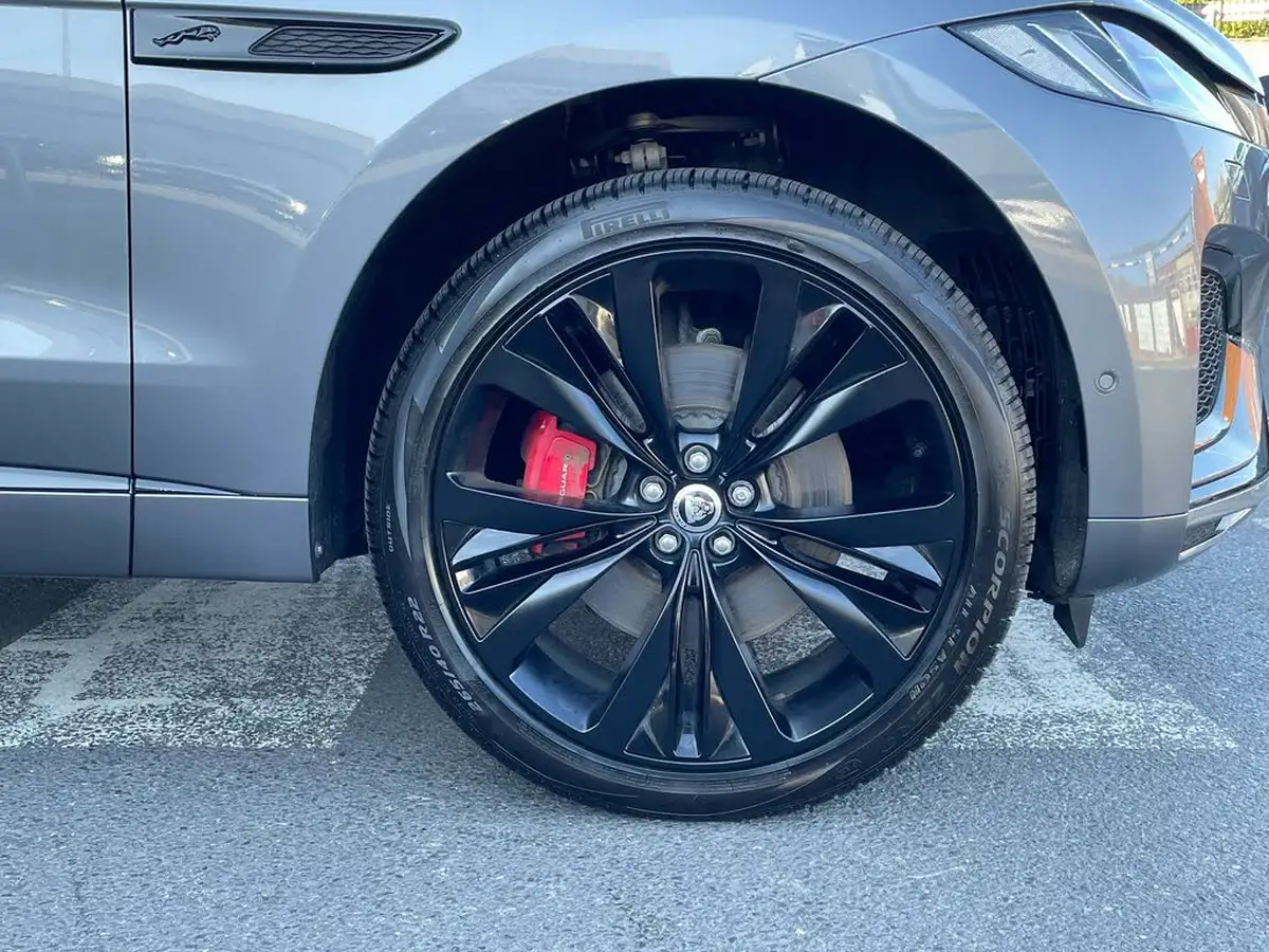 2024-jaguar-f-pace-30-d300-r-dynamic-hse-black-90th-anniversary-edition-big-20