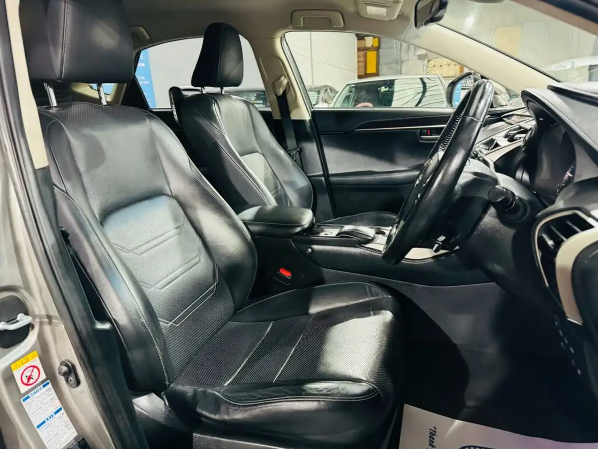 2015-lexus-nx-300h-25-premier-194bhp-panoramic-roof-big-11