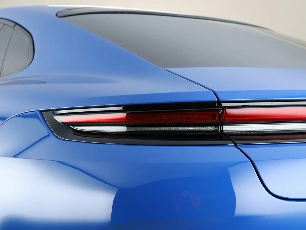 2024-porsche-panamera-30-4-353ps-hatchback-big-48