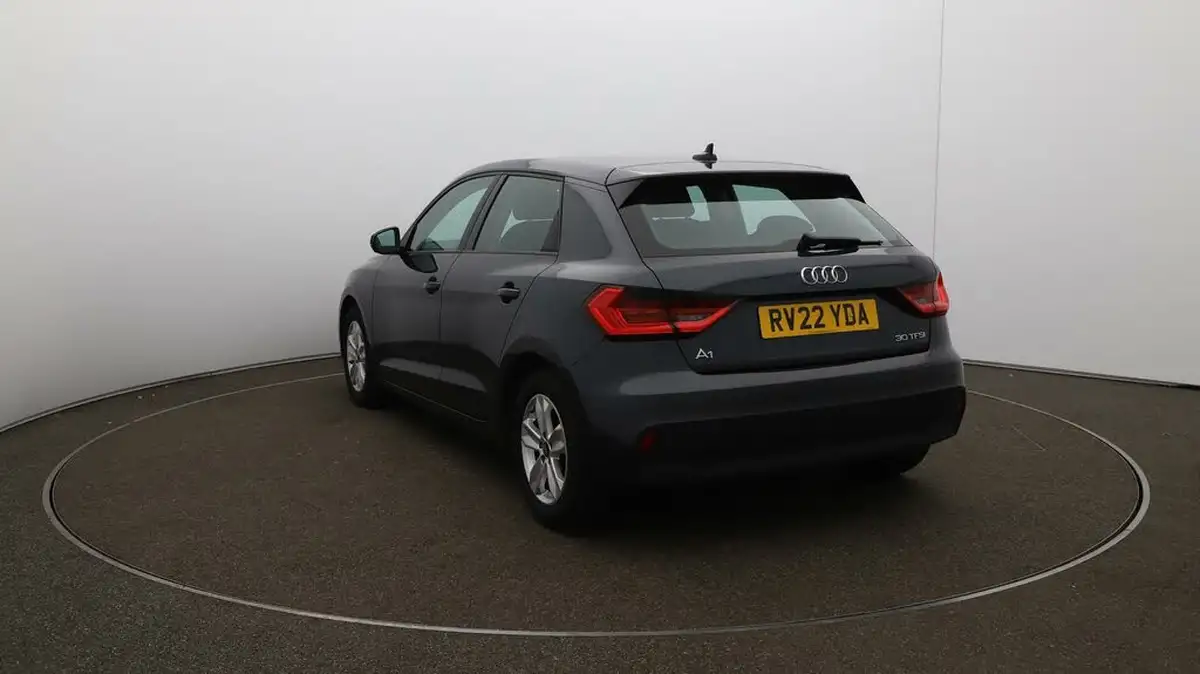 2022-audi-a1-10-30-tfsi-technik-big-53