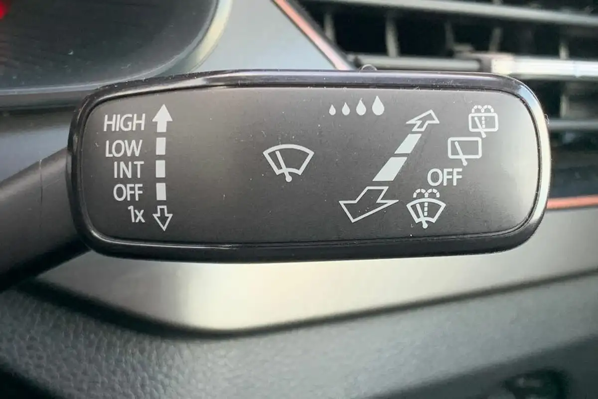 2022-skoda-kamiq-10-tsi-se-l-executive-109ps-big-35