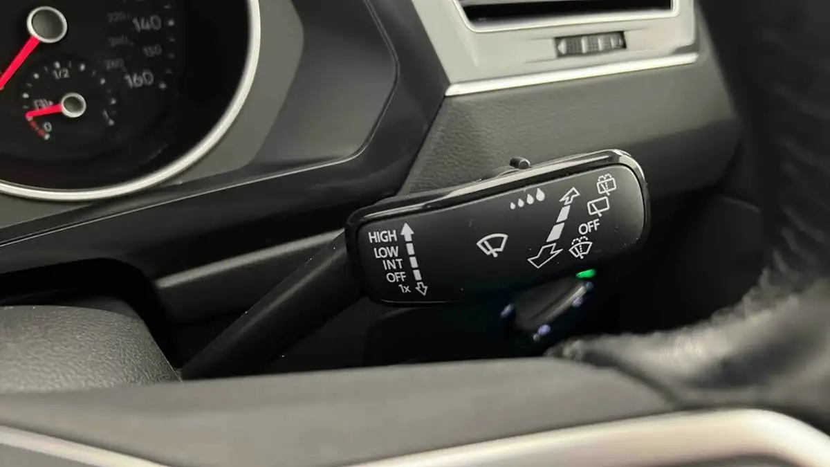 2021-volkswagen-tiguan-20tdi-life-big-33