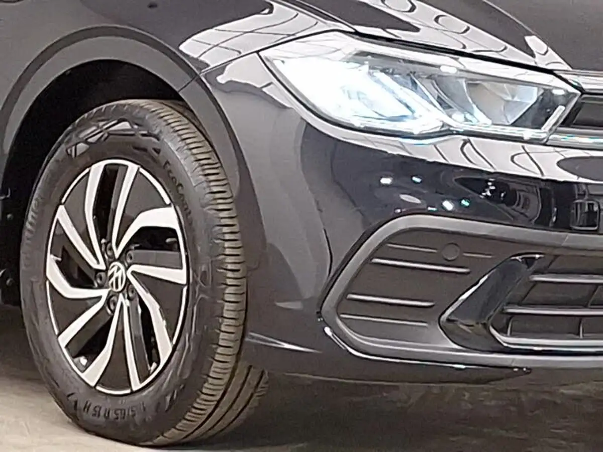 2024-volkswagen-polo-10-tsi-life-dsg-big-8