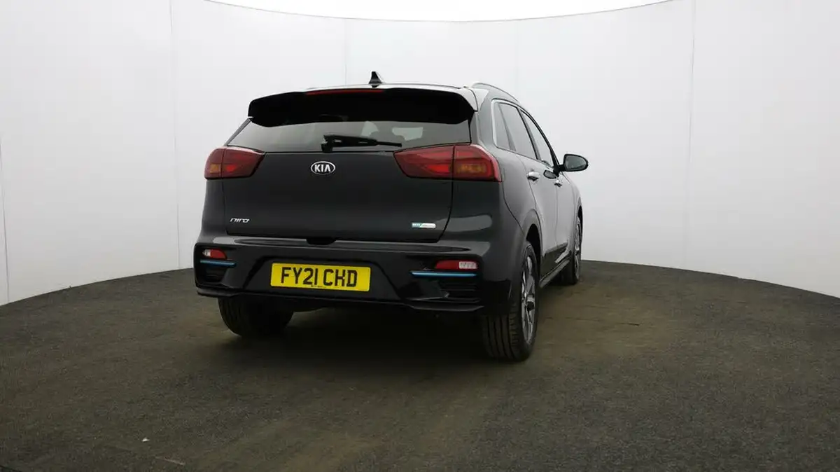 2021-kia-e-niro-ev-3-big-52