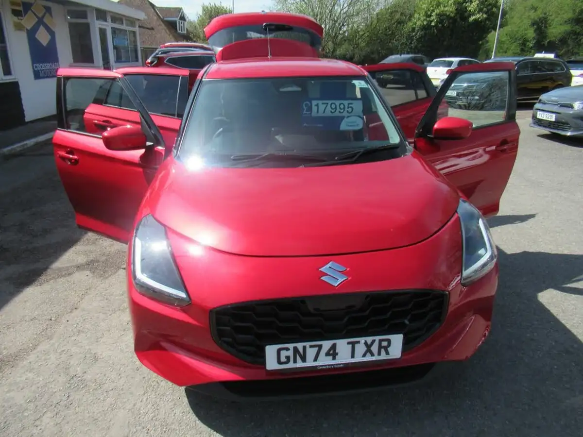 2024-suzuki-swift-12-motion-big-18
