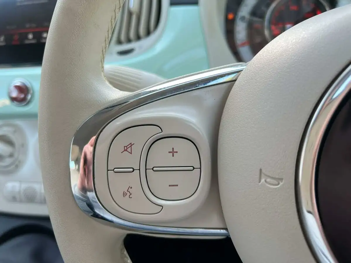 2019-fiat-500-12-lounge-big-18