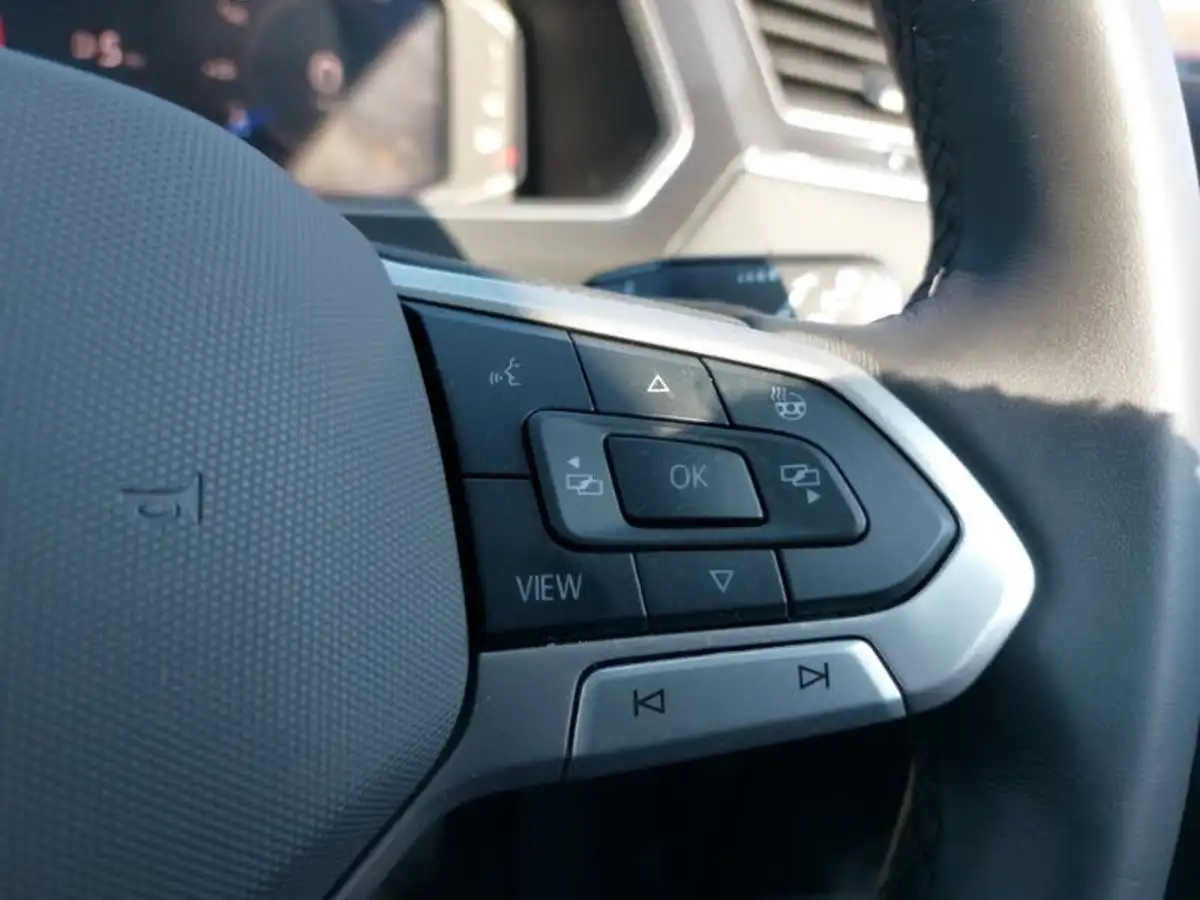 2024-volkswagen-tiguan-allspace-15-tsi-elegance-big-15