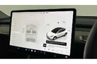 2022-tesla-model-y-e-long-range-small-36